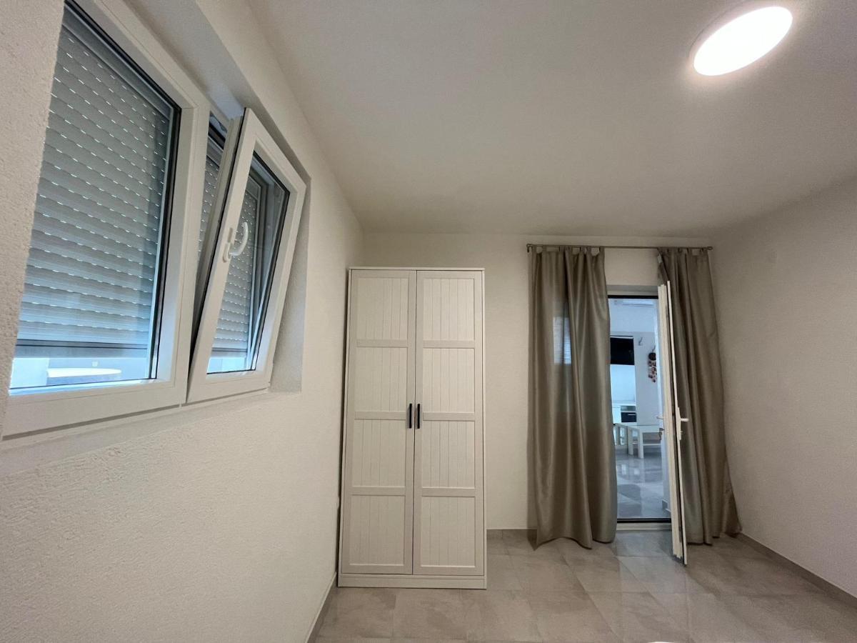 Deluxe Summer Breeze Baška Voda المظهر الخارجي الصورة